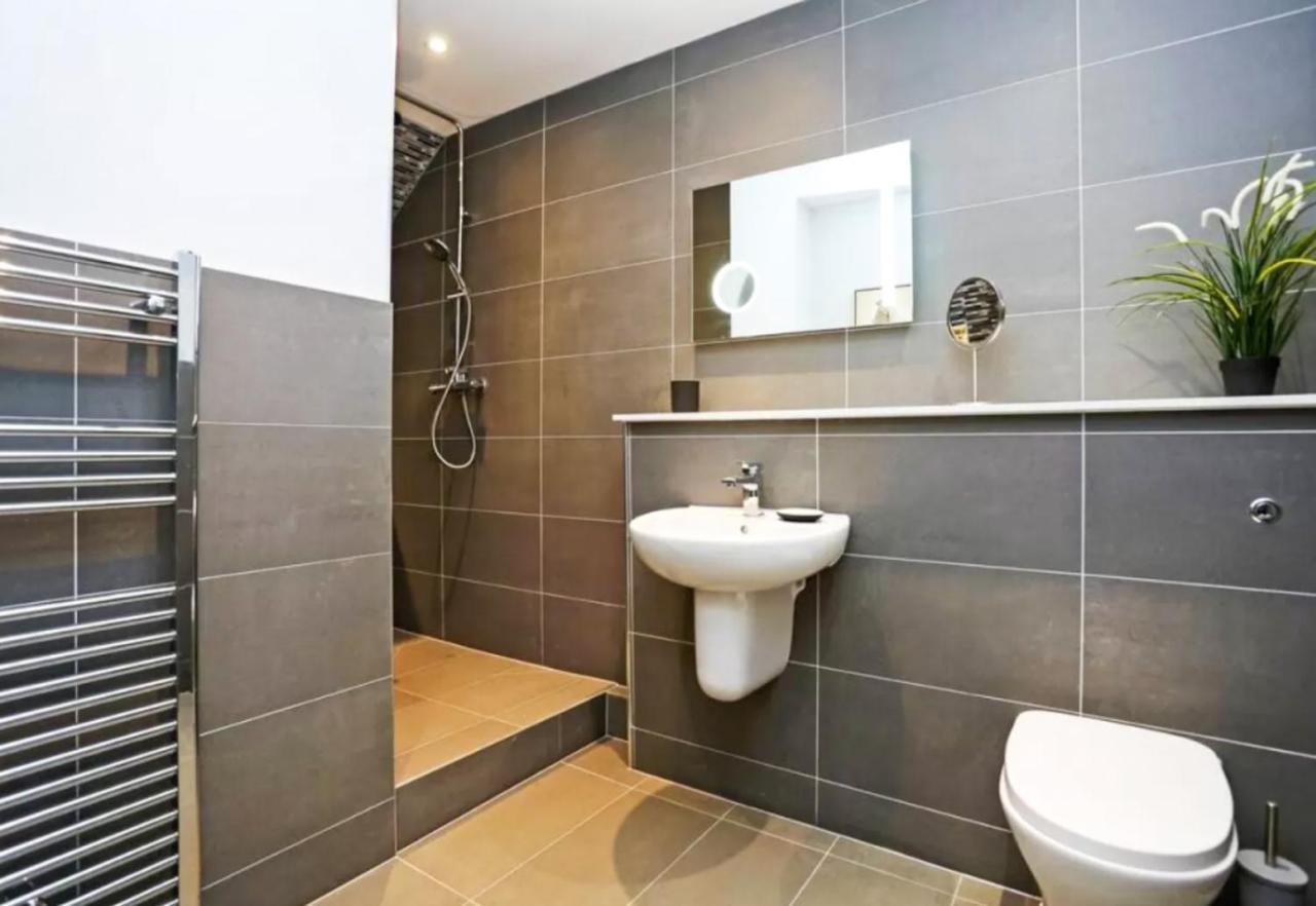 Ultra Modern, Stylish Apartment Next To Princes St Edynburg Zewnętrze zdjęcie